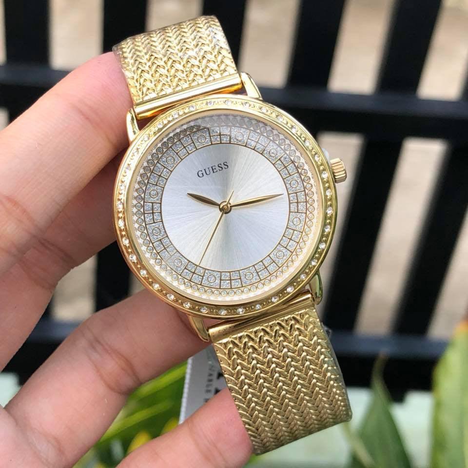Montre Guess pour femme W0836L3