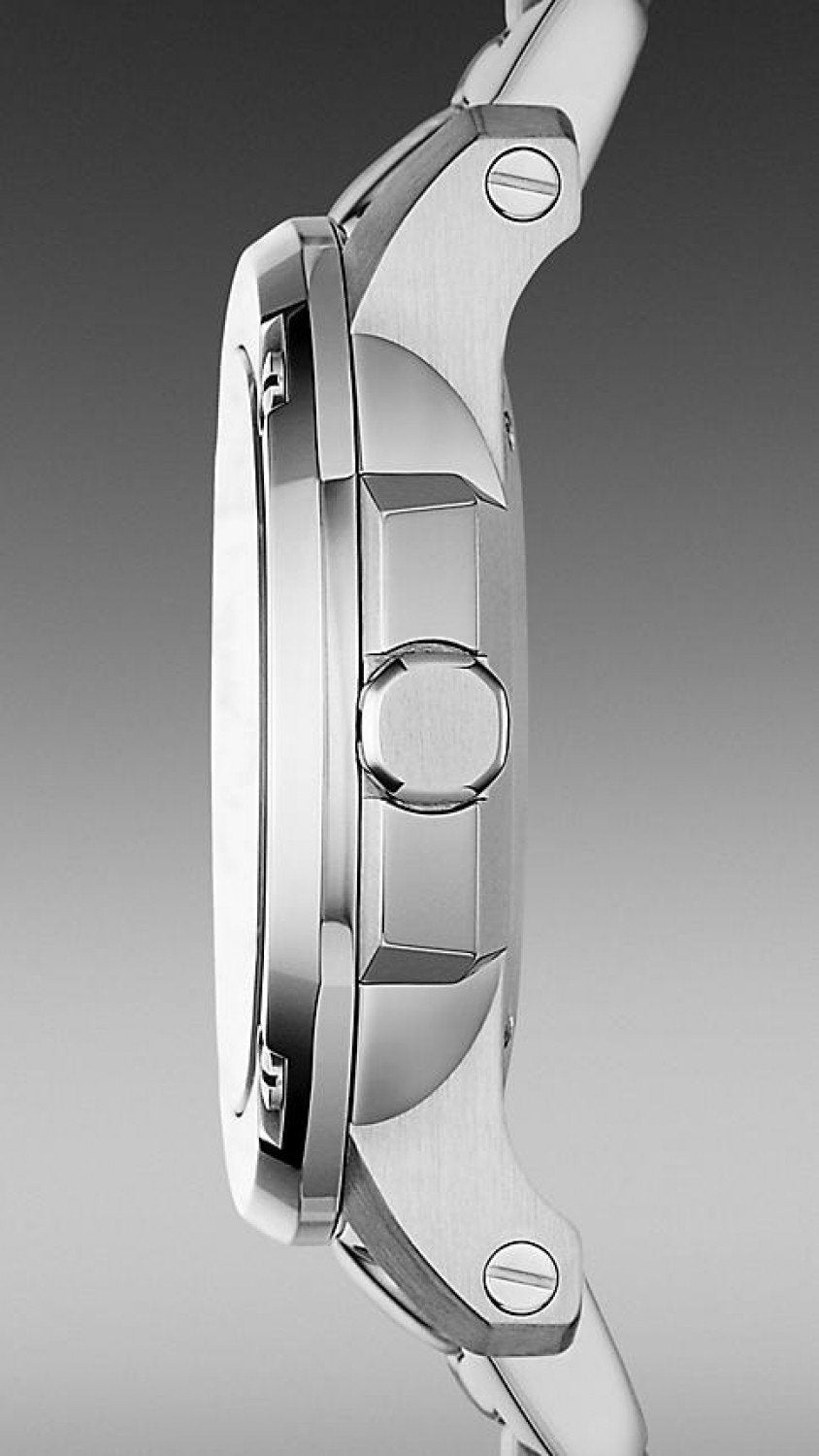 Montre Burberry Swiss Classic
Pour Femme, BBY1804