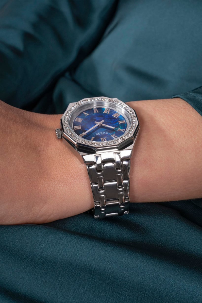 Montres Guess pour femme. 36 mm Or GW0770L1